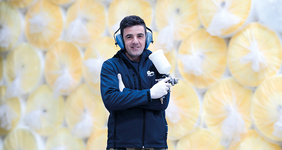 Adrian Baciu (NEVEON), Stock Keeper (photo)